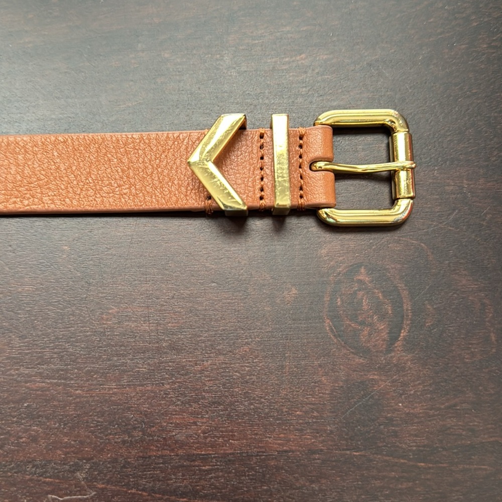 J. Crew Genuine leather belt with gold details M - Picture 2 of 4
